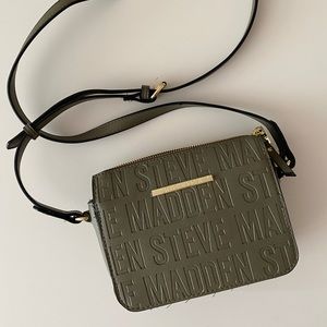 Steve Madden crossbody bag